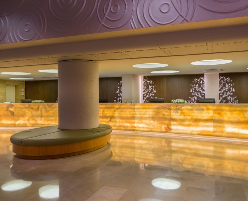 هتل تایتانیک لارا